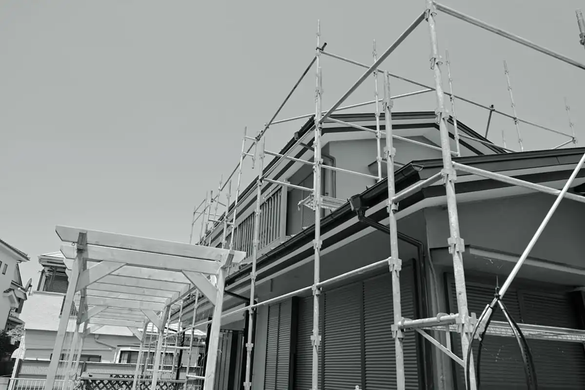 戸建、足場の画像